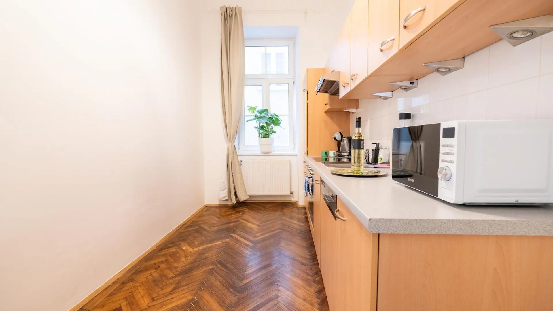 4Ty3 Apartments - Franz Josef City Apartment Is Calling Vienna 0*,  Austria