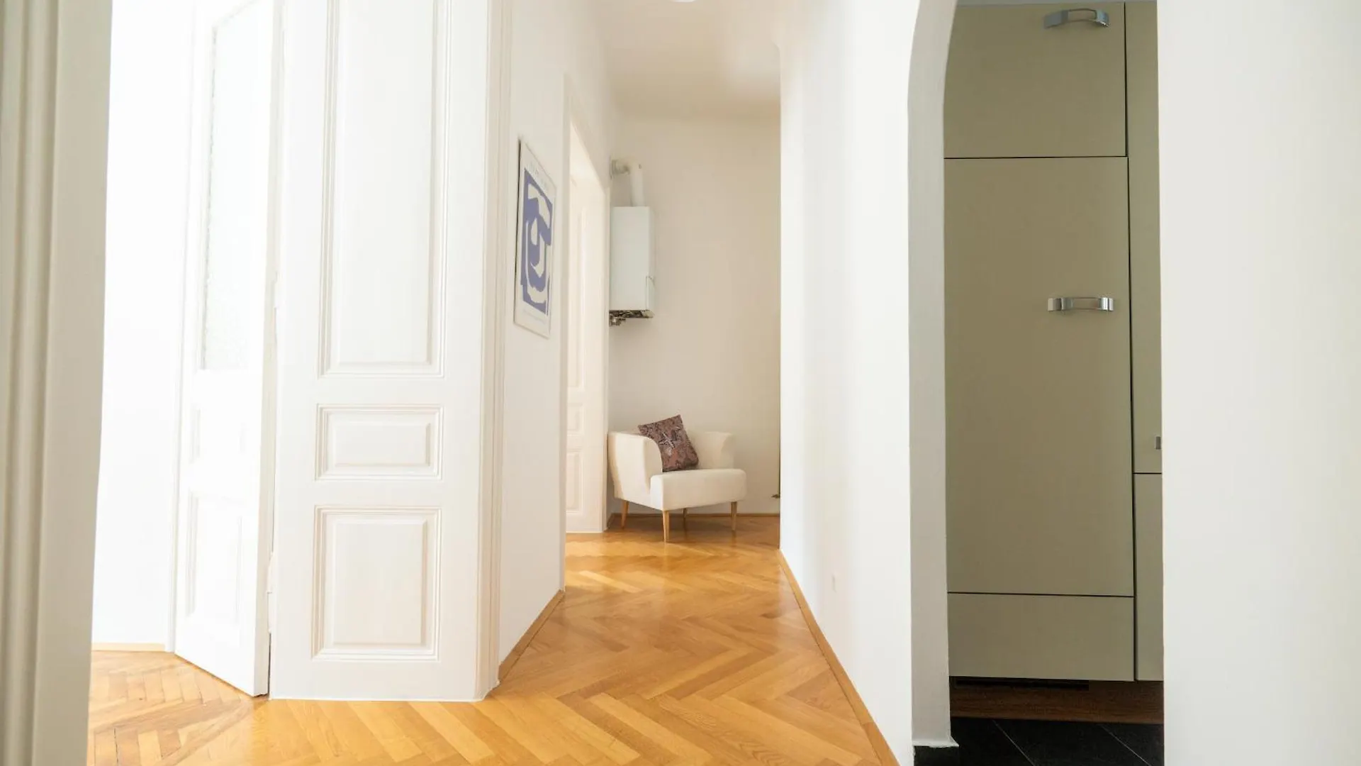 4Ty3 Apartments - Franz Josef City Apartment Is Calling Vienna