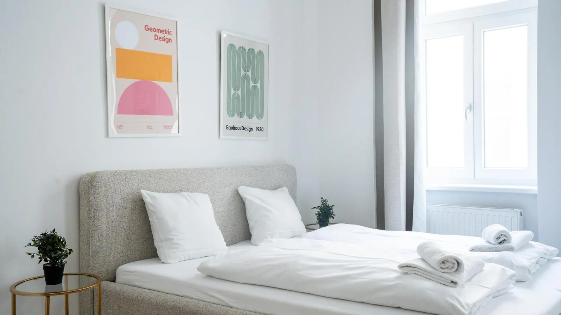 4Ty3 Apartments - Franz Josef City Apartment Is Calling Vienna